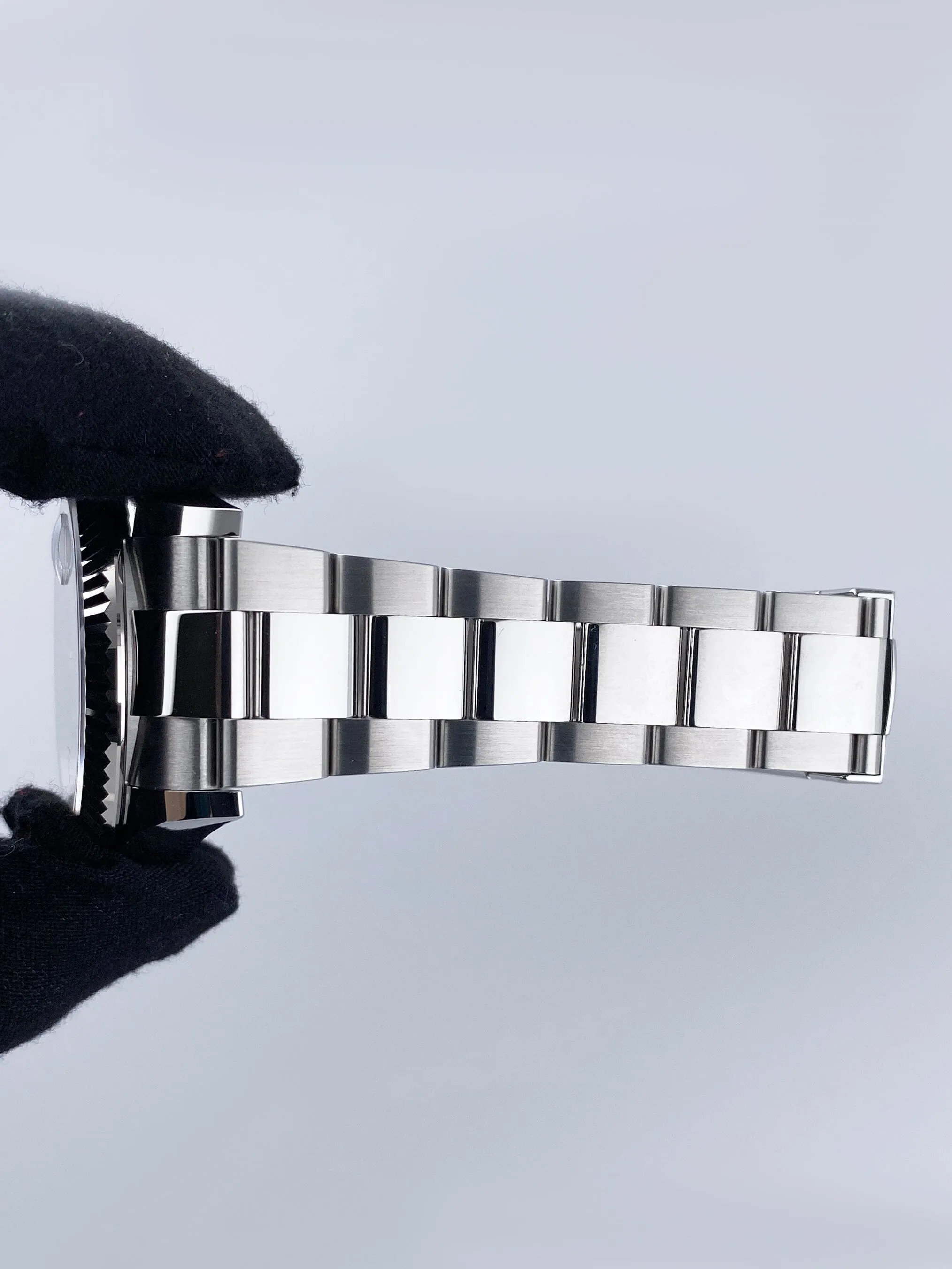 Rolex Sky-Dweller 326934 White Dial Mens Watch Box Papers