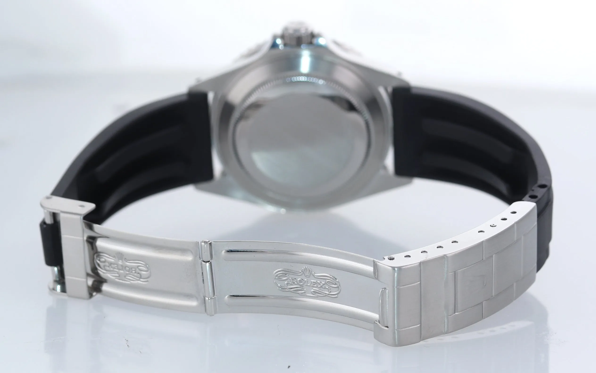 Rolex Submariner Date 16610 Stainless Steel Black RUBBER 40mm Dive Watch