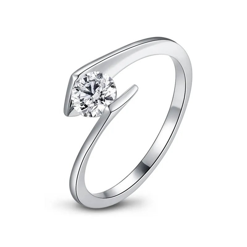 Round Cut Moissanite Diamond Solitaire Ring