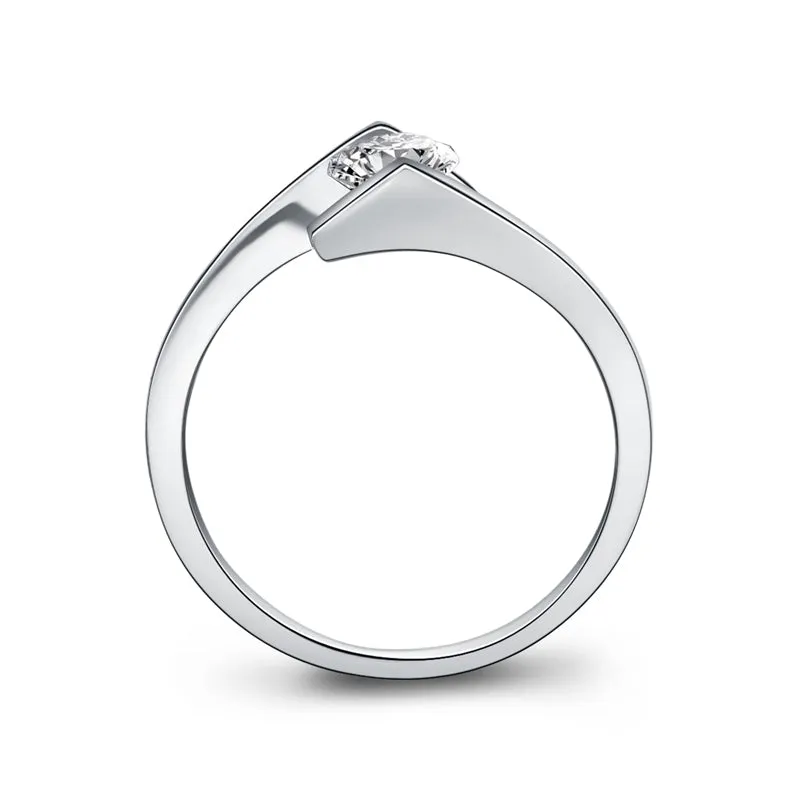 Round Cut Moissanite Diamond Solitaire Ring