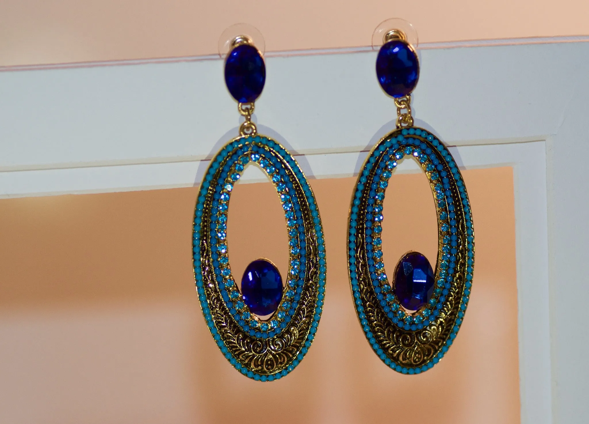 Royal blue earring