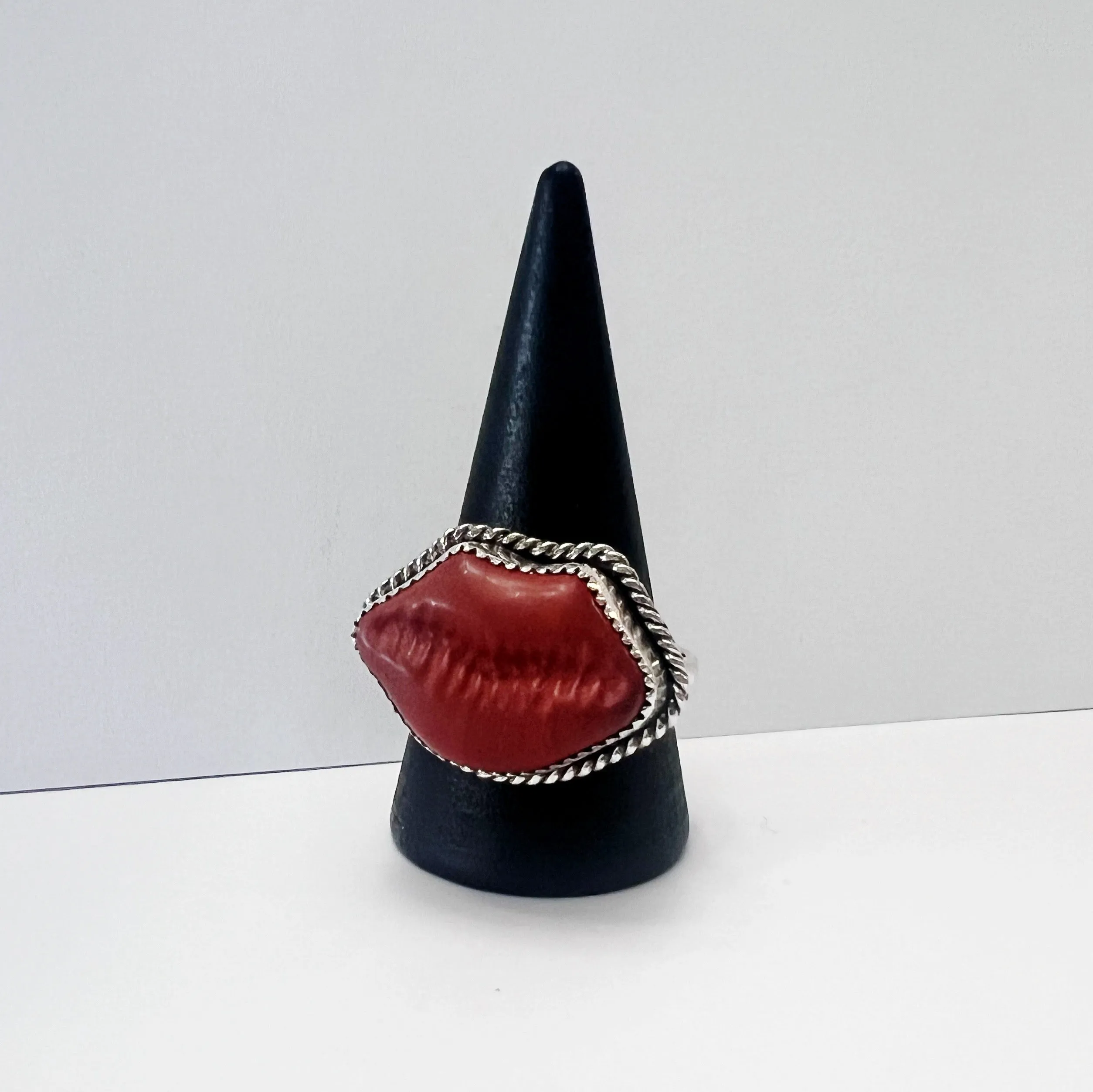 Sealed With a Kiss Ring in Sterling Silver / Red Jasper / Size 9