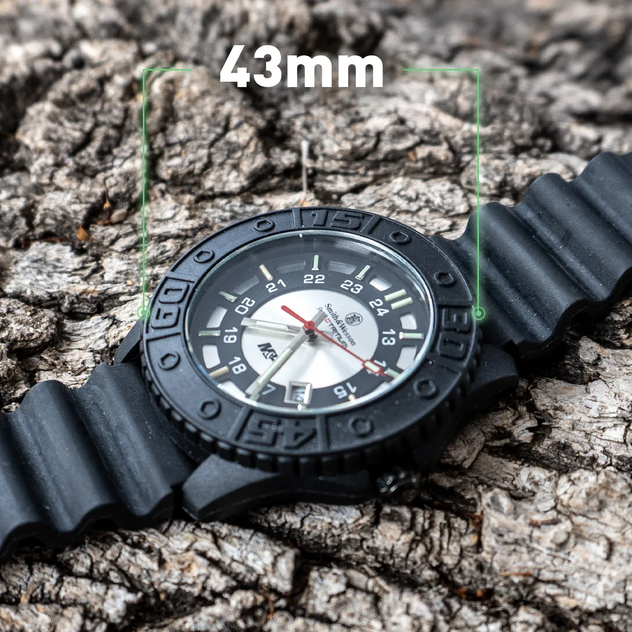 Smith & Wesson Military & Police Watch with Tritium