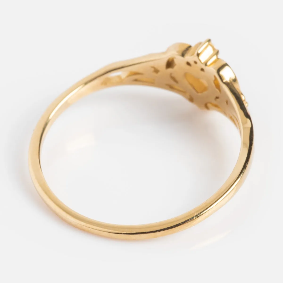 Solid Gold Openwork Filigree Opal Heart Ring