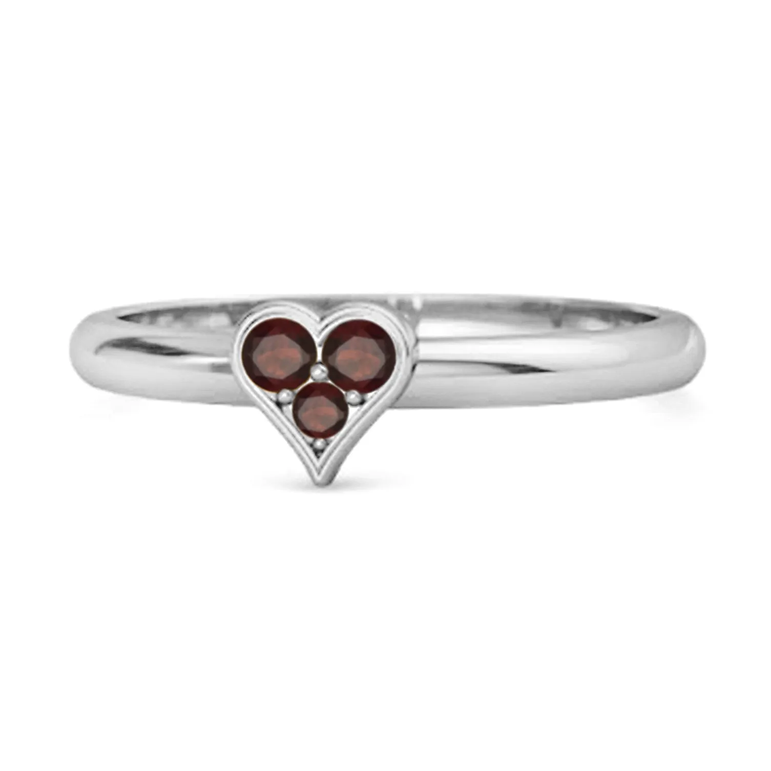 Sparkling Heart Shaped 0.60 Ct Garnet 925 Sterling Silver Ring