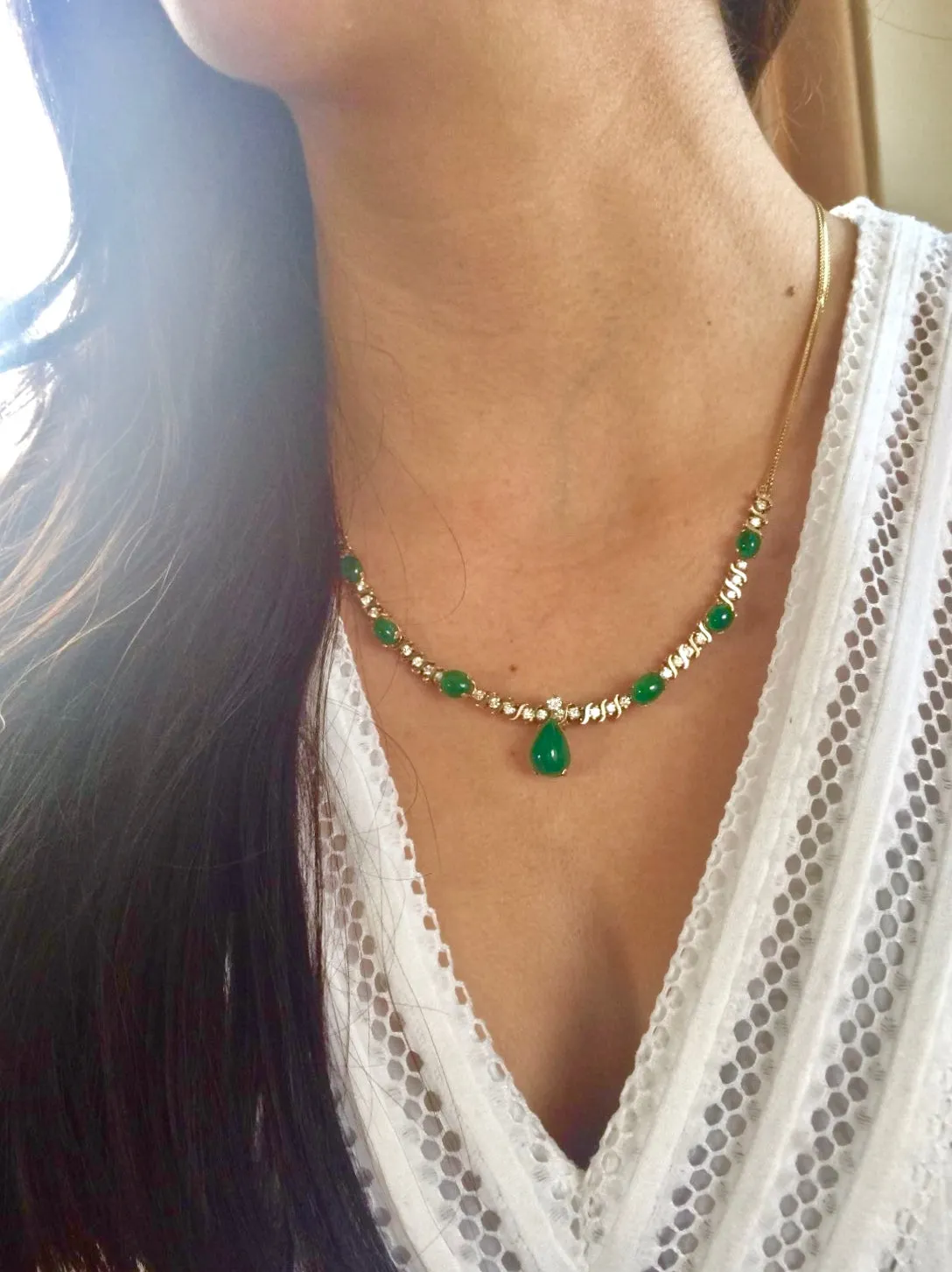 Suite Colombian Emerald Diamond Necklace and Earrings