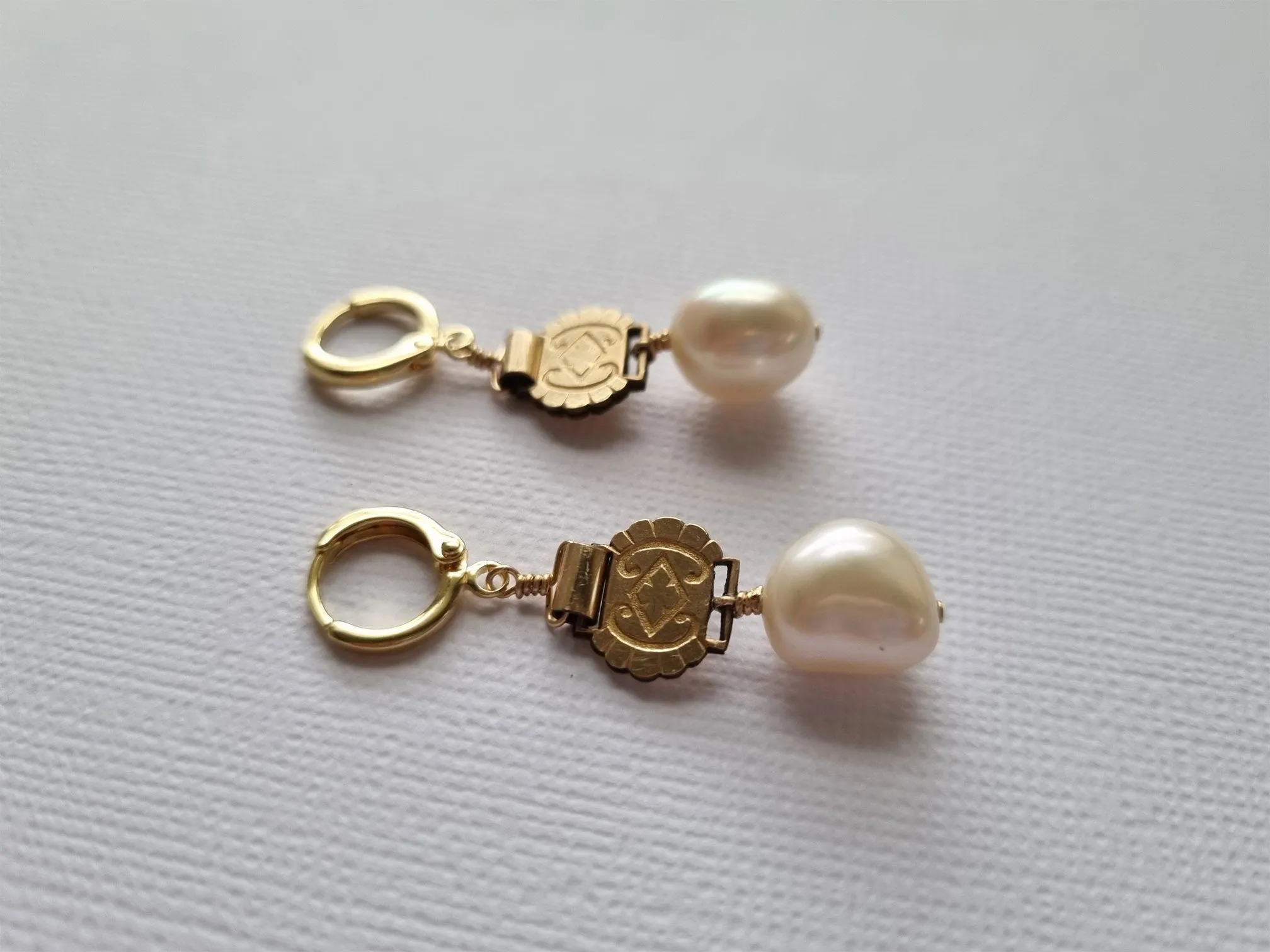 that girl earrings