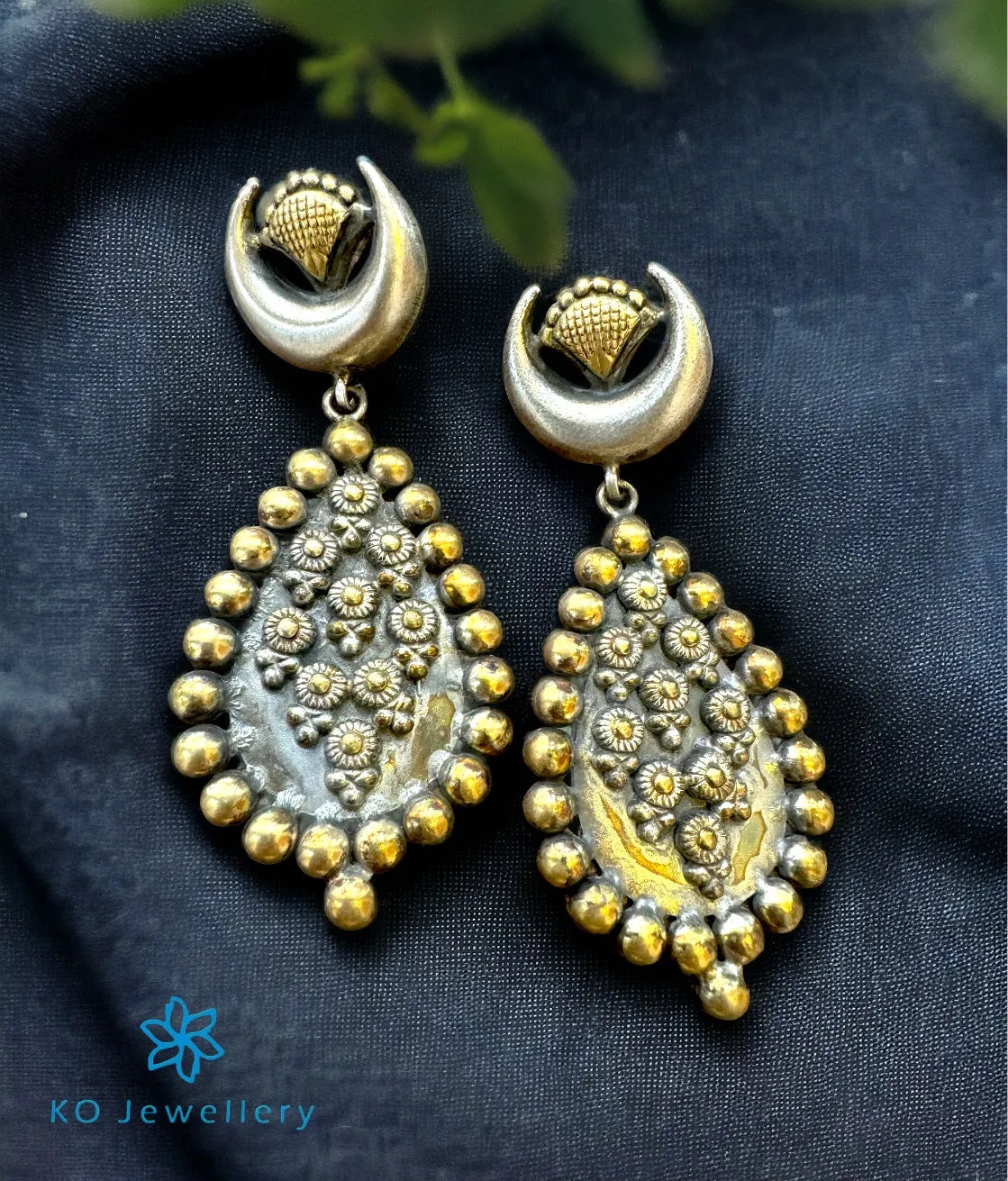 The Ahan 2 tone Antique Silver Earrings