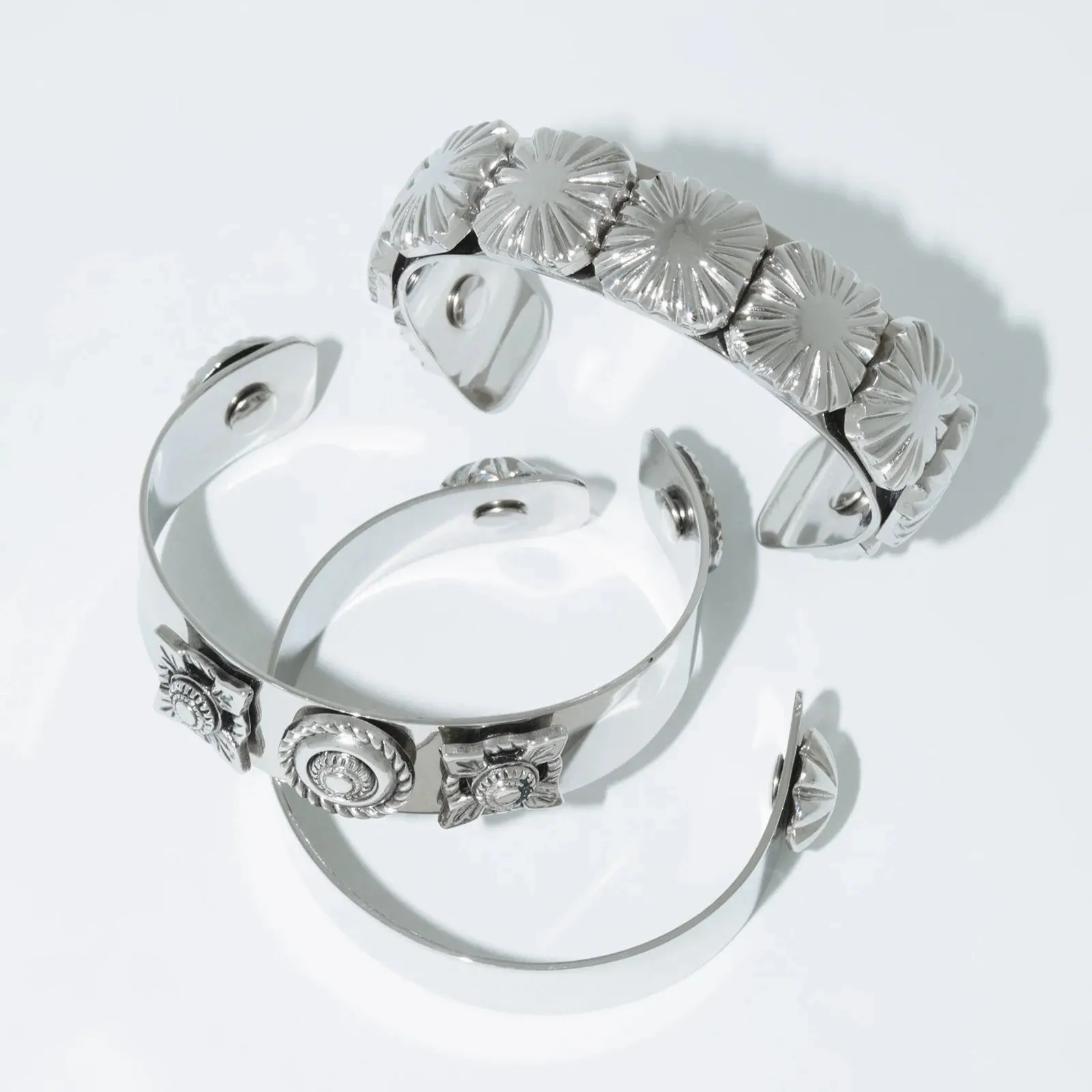 TOGA TOO Metal Bangle Set