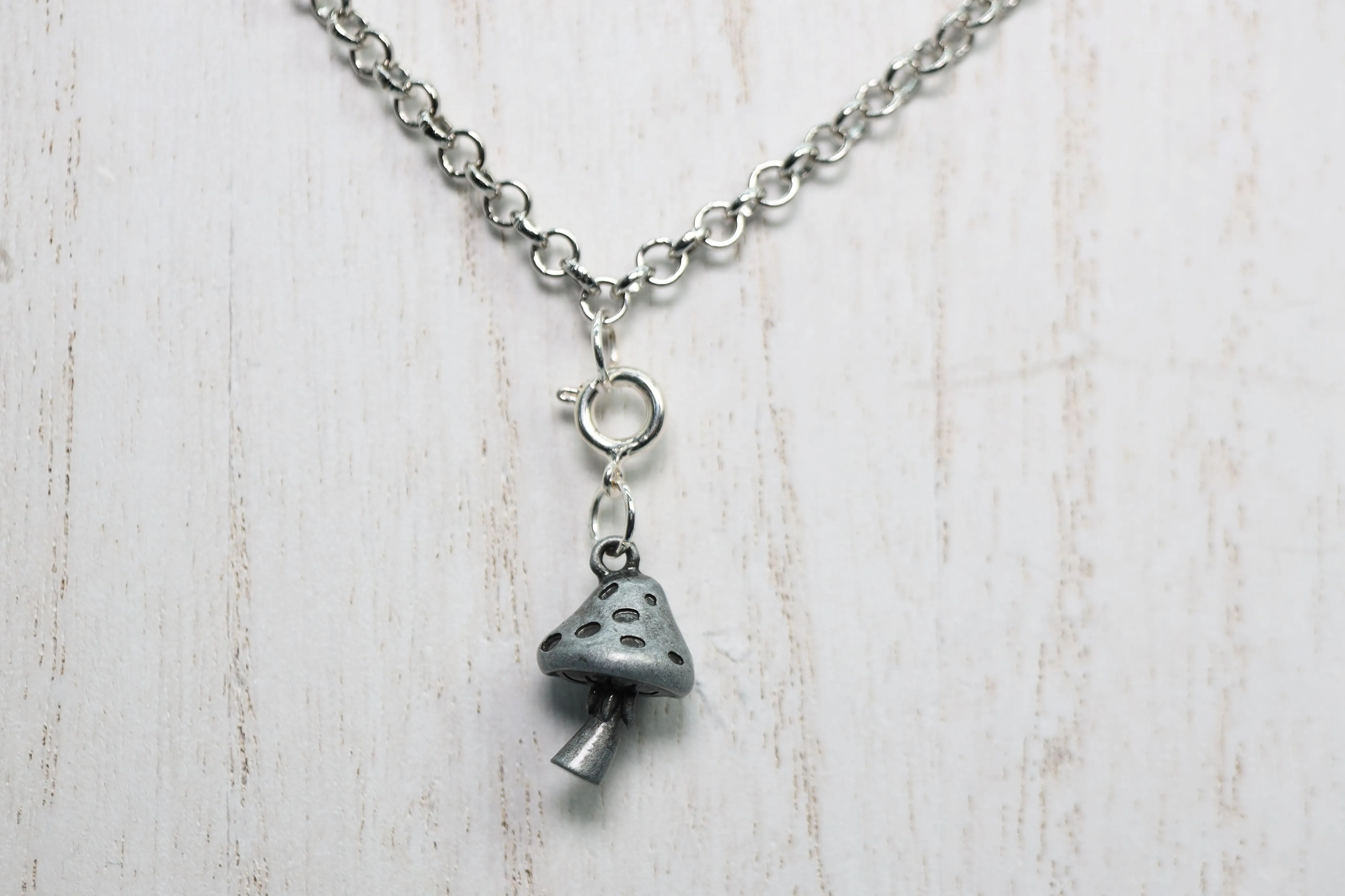 Traveler's Trinkets: Mushroom Charm