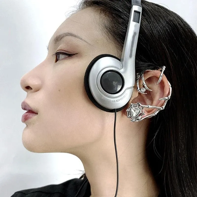 Unleash Your Temptation with the Beauty of Retro Vintage Gothic Metal Ear Cuff Clip Wrap Earring