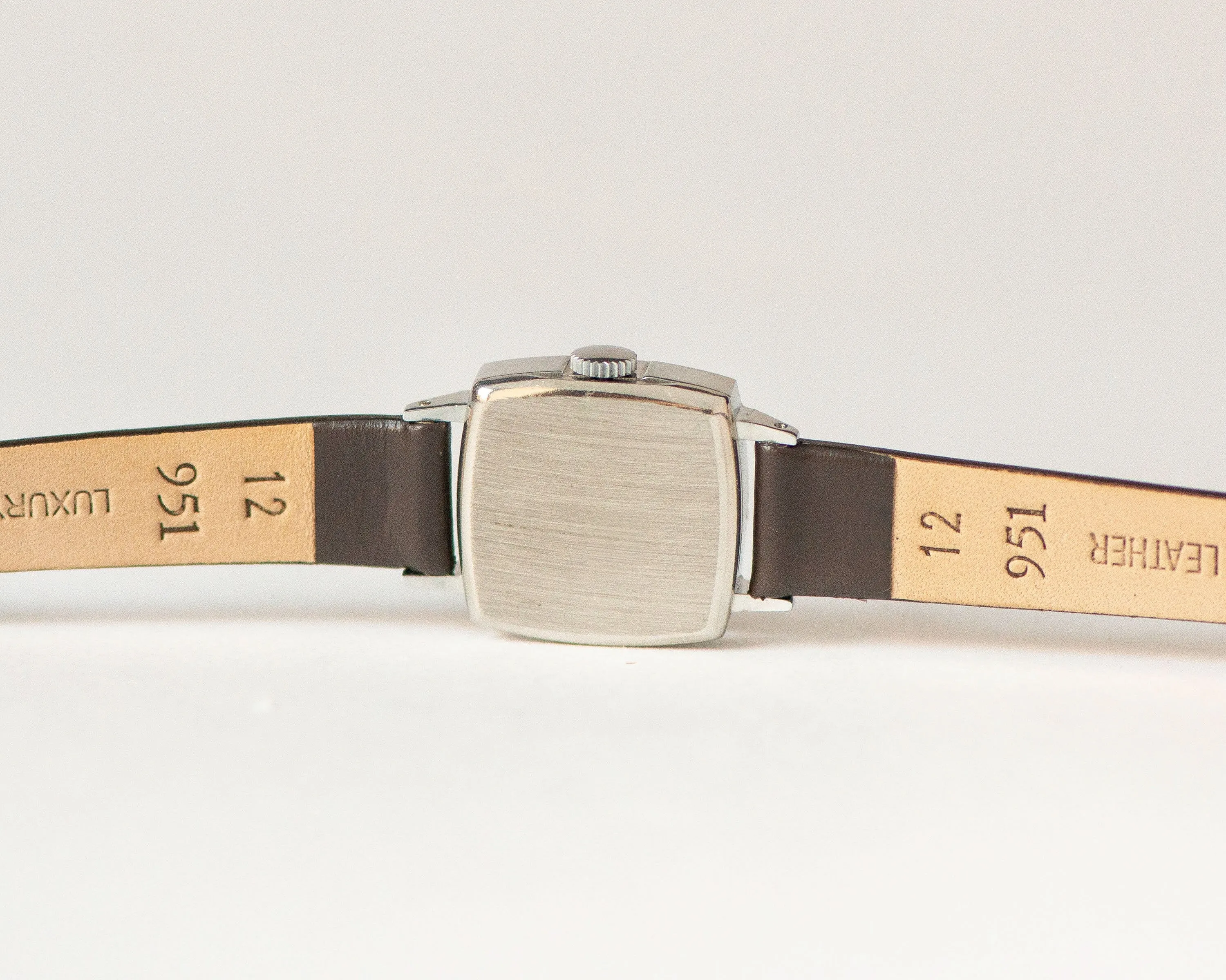 Unused women's watch square Ray gift, small wristwatch silver shade, gold plates ornament on dial watch minimalist, new genuine leather trap