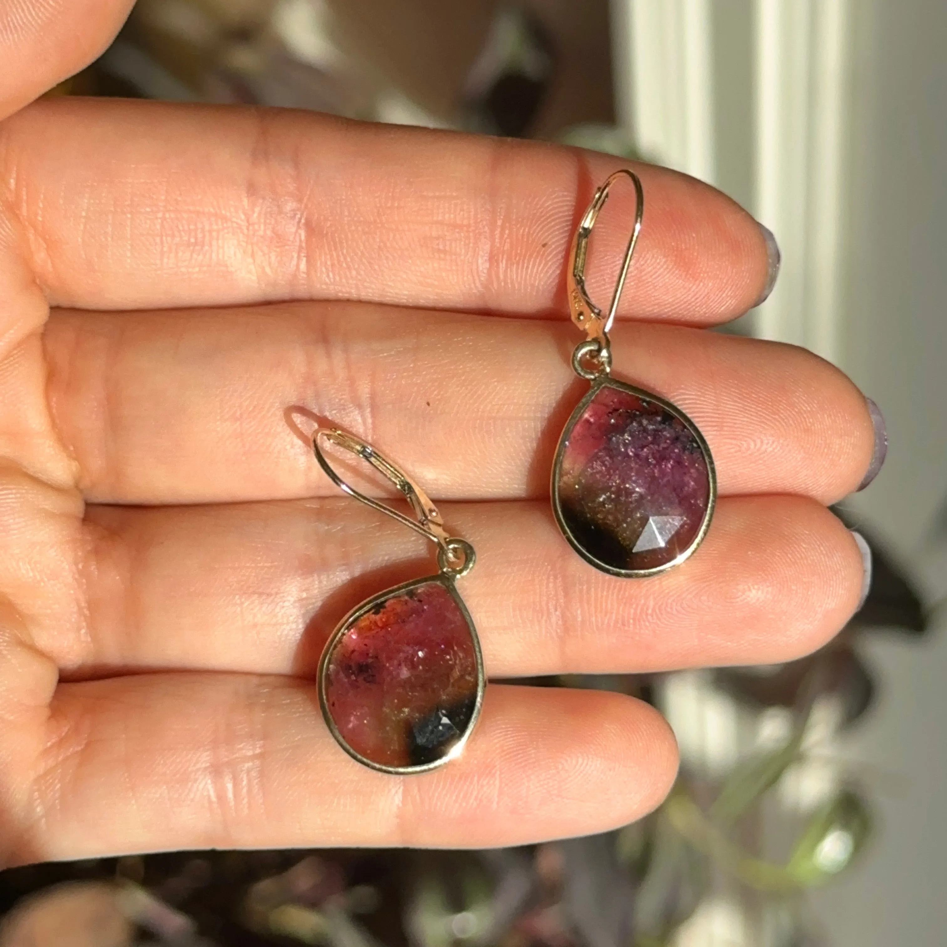 Vintage 14KT Yellow Gold Watermelon Pink Green Tourmaline Teardrop Leverback Drop Earrings