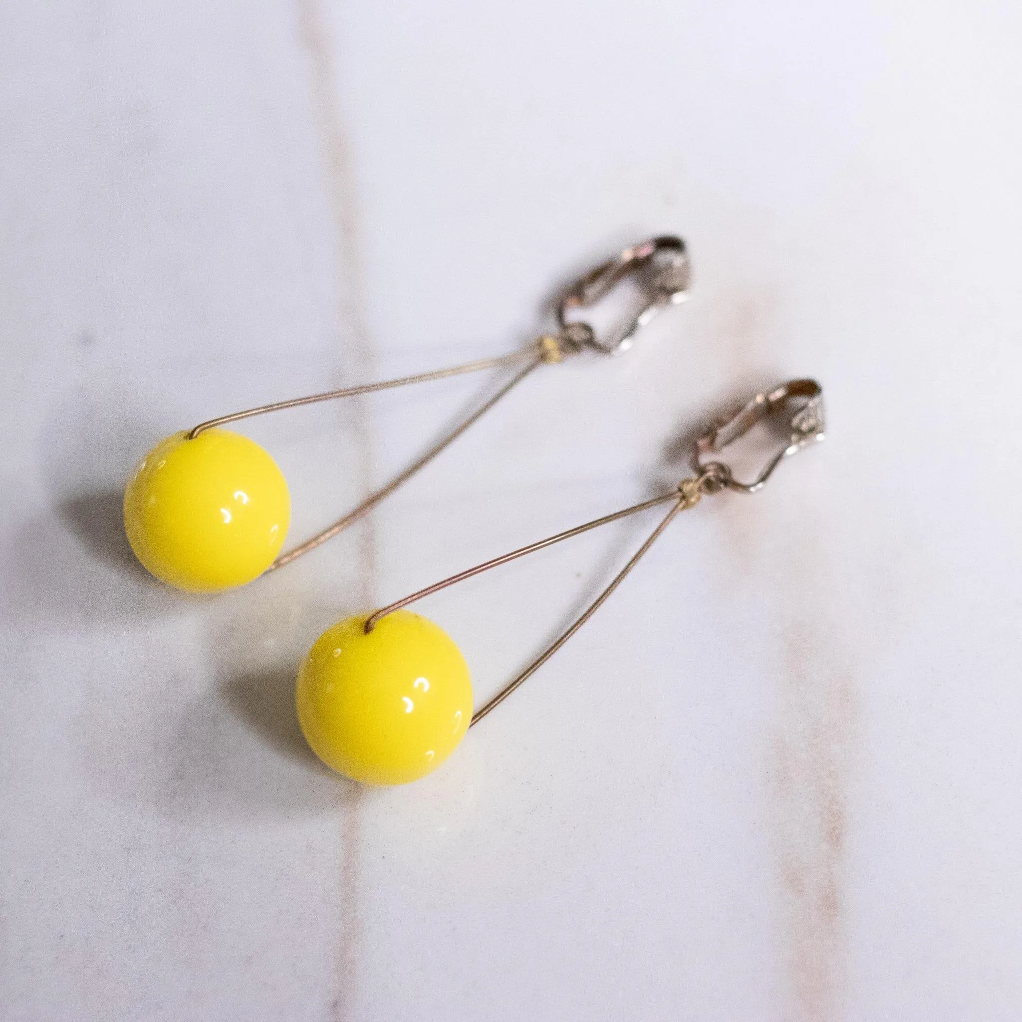 Vintage Retro Mod Yellow Bubble Bead Dangling Statement Earrings