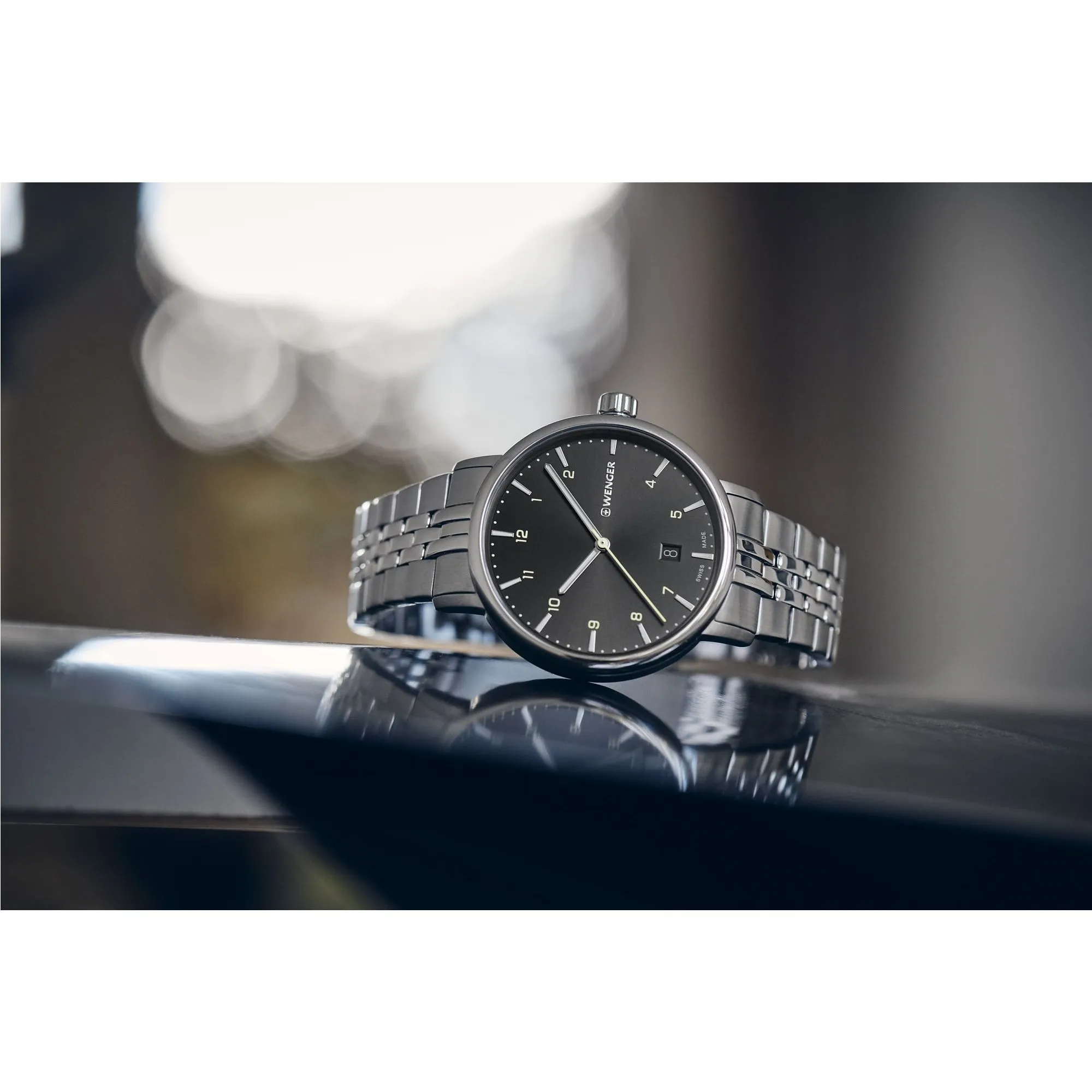 Wenger Urban Classic 40 Black Dial Bracelet Men's Watch