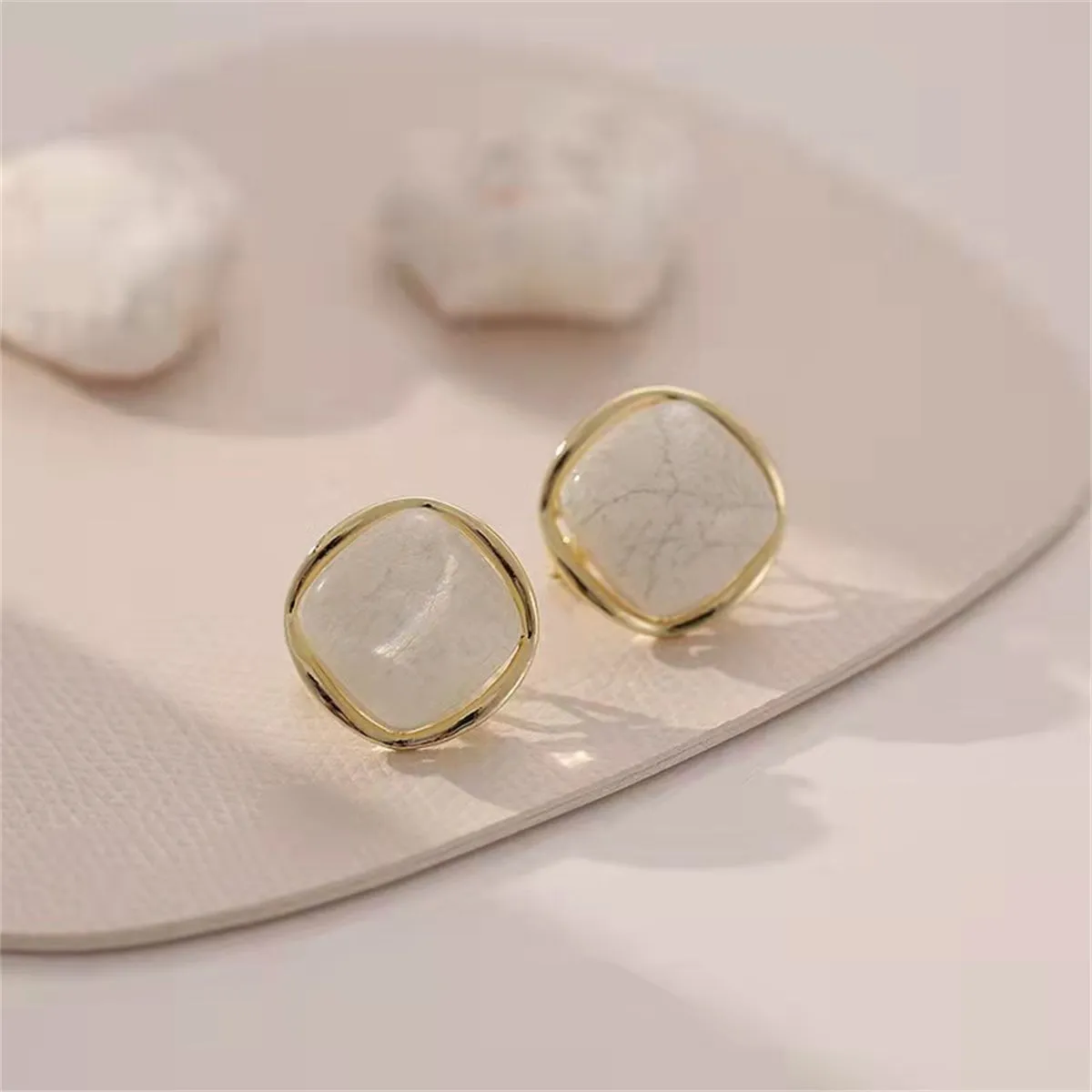 White Resin & 18K Gold-Plated Circle Stud Earrings